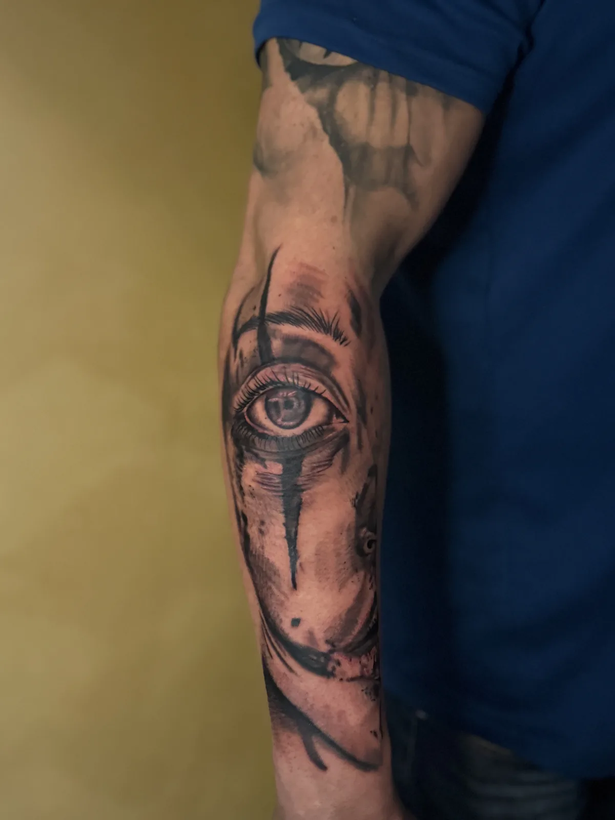 Realistic Tattoo Trustinkus Nürnberg