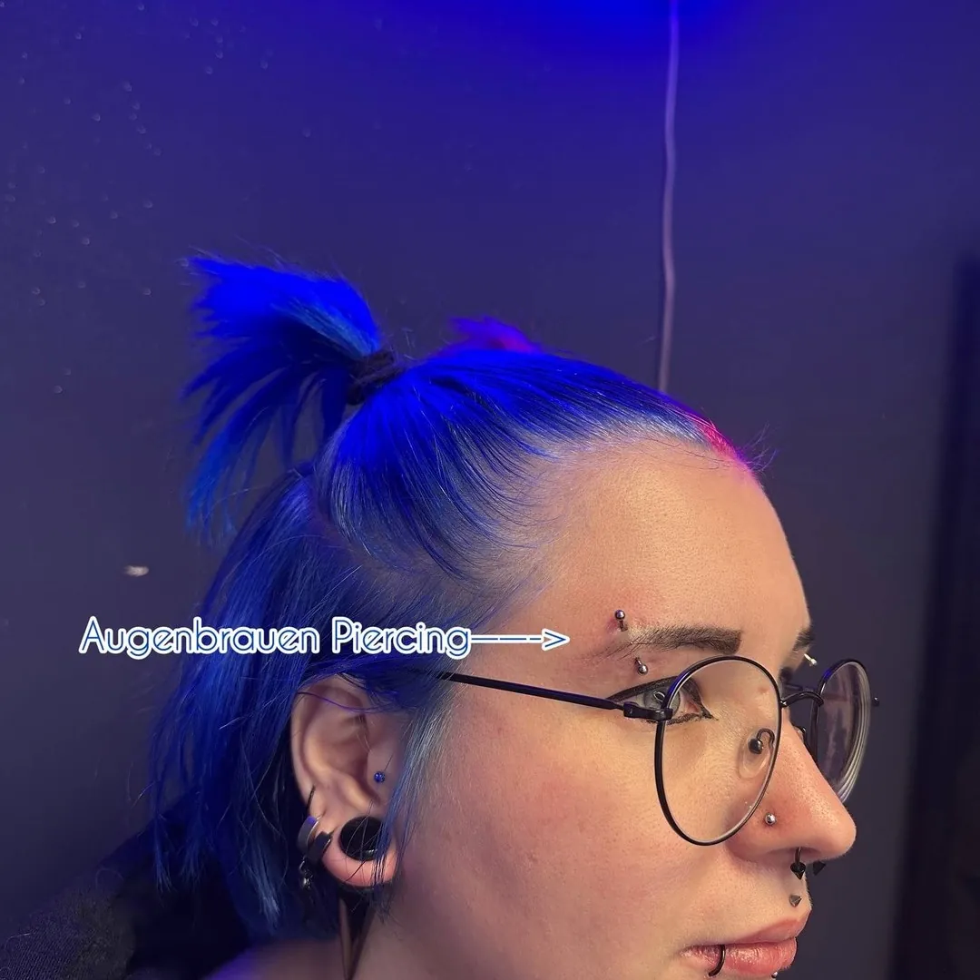 Augenbrauen Piercing – Trustinkus Nürnberg